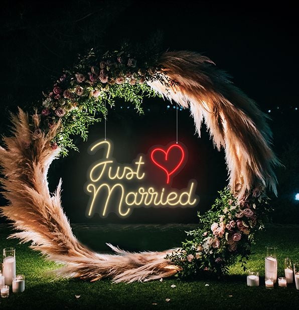 Just Married Light Neon Sign