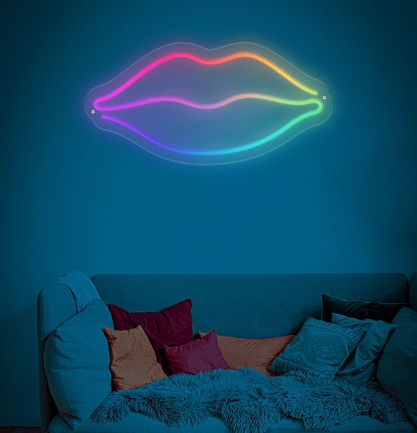 Kiss Neon Sign